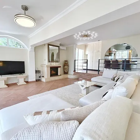 Villa Luxury Seaside *