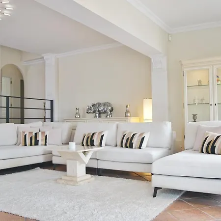 Luxury Seaside *